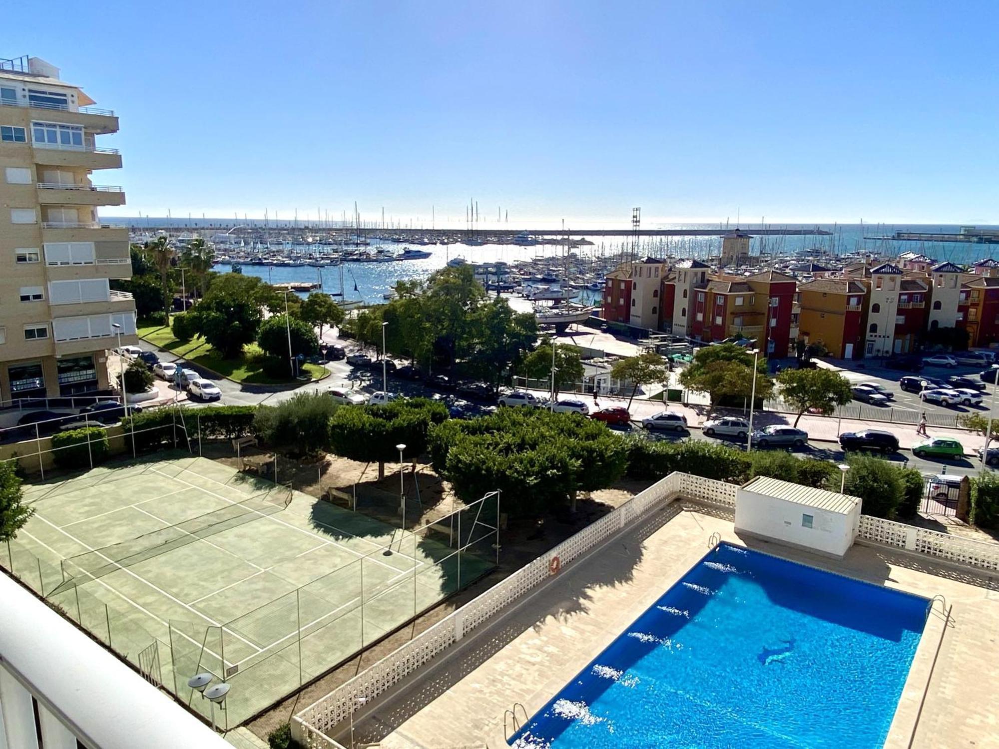 Luxury Apartment With Sea View Puerto Torrevieja Exterior photo