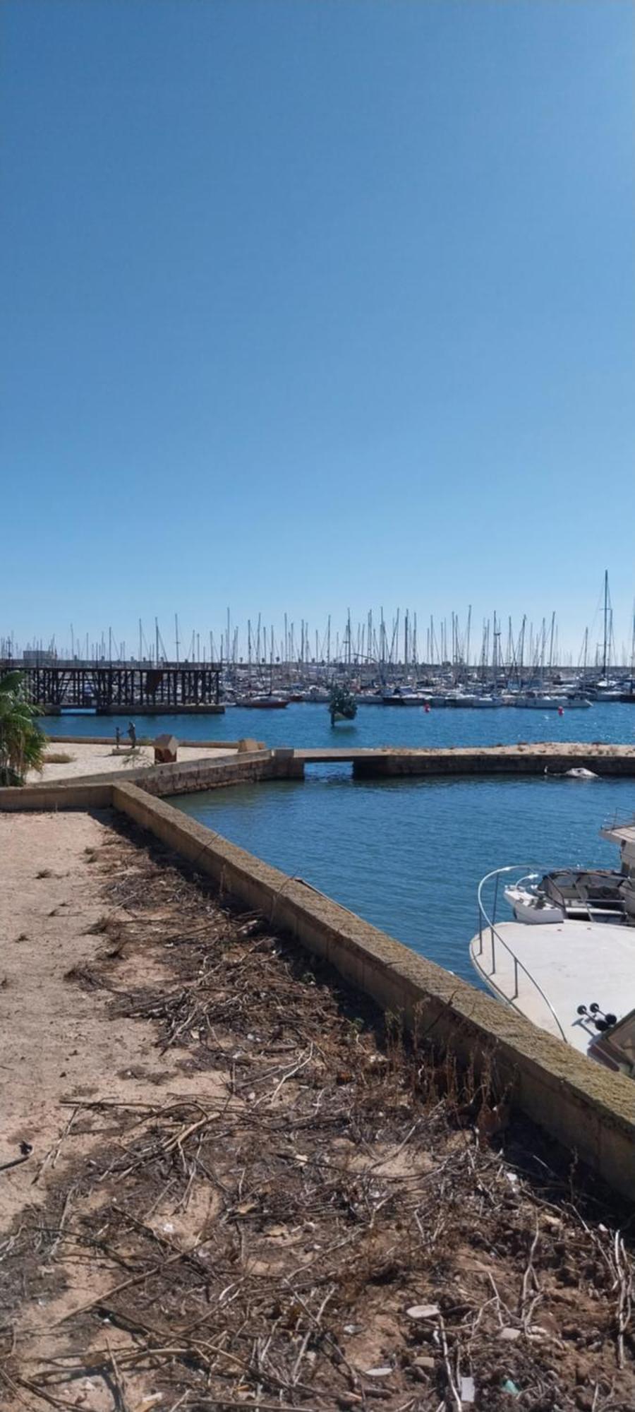 Luxury Apartment With Sea View Puerto Torrevieja Exterior photo
